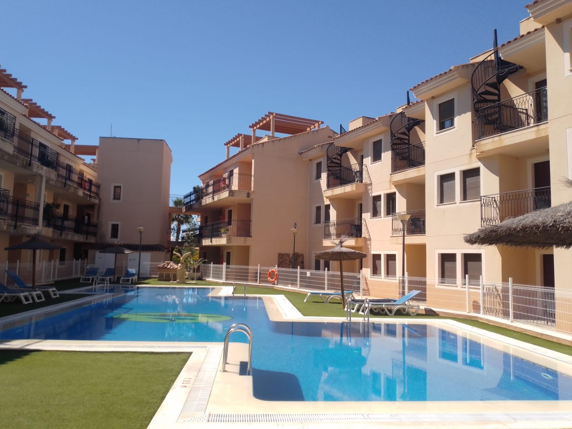 Aguilas